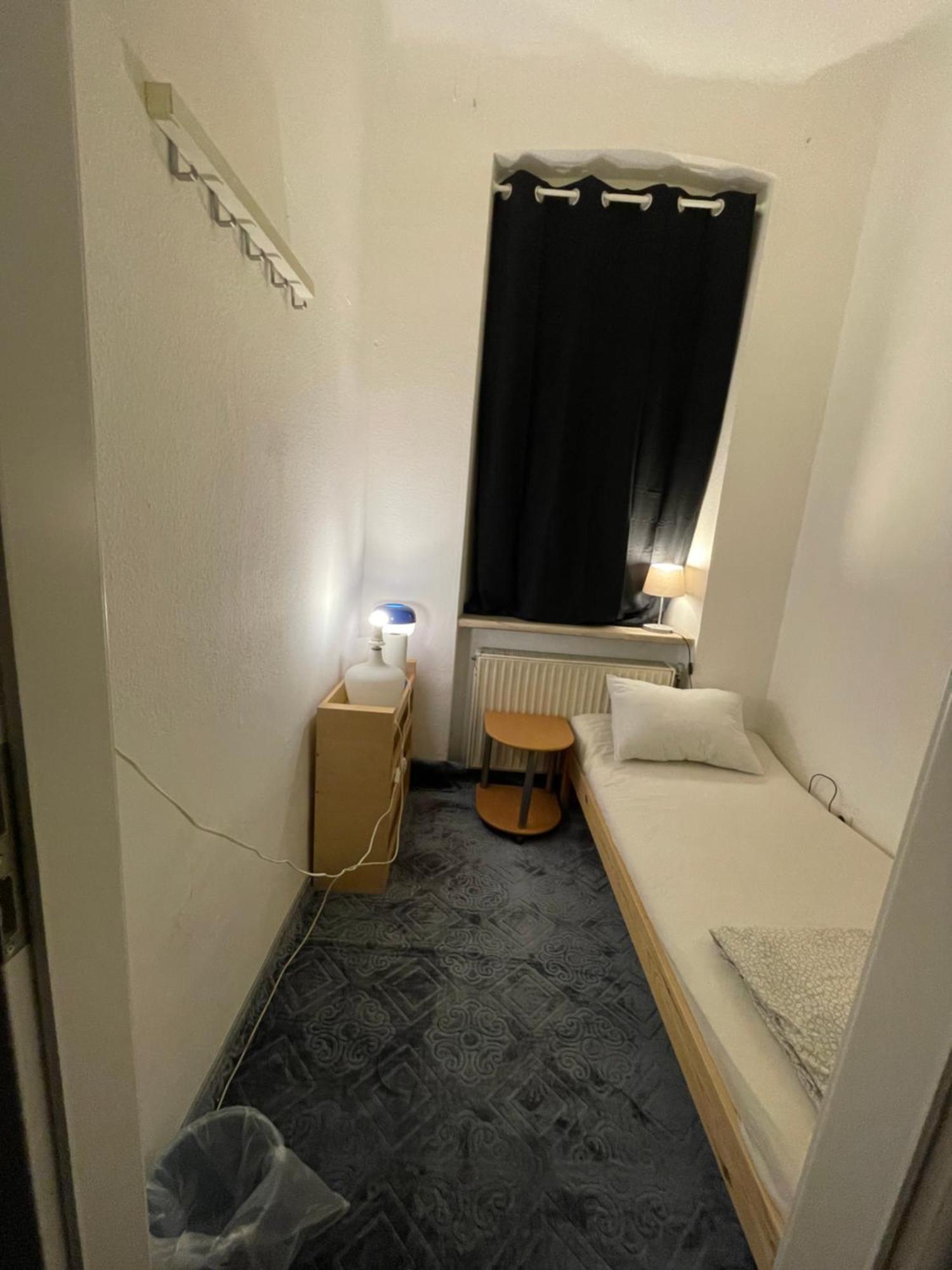 U6 Schoepfwerk Hostel 1 Wien Eksteriør bilde