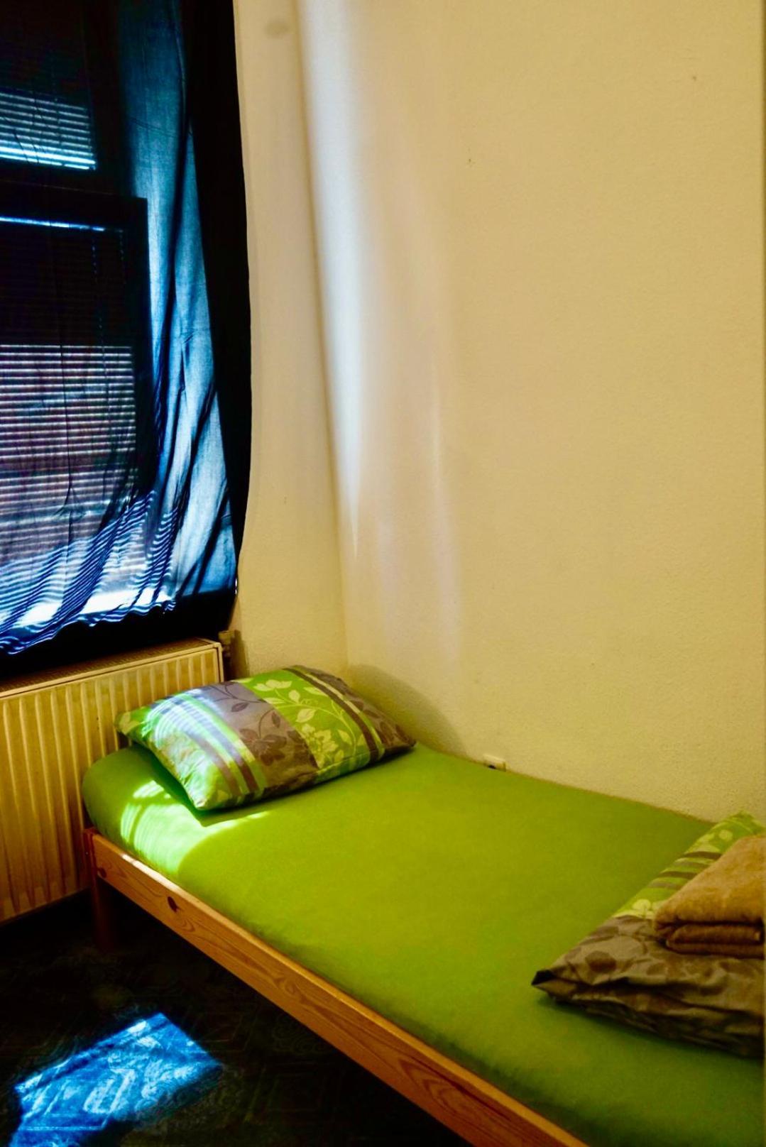 U6 Schoepfwerk Hostel 1 Wien Eksteriør bilde